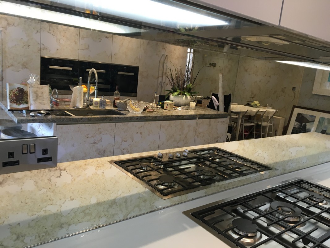 Mirror glass splashback in Hemel Hempstead luxury kitchen